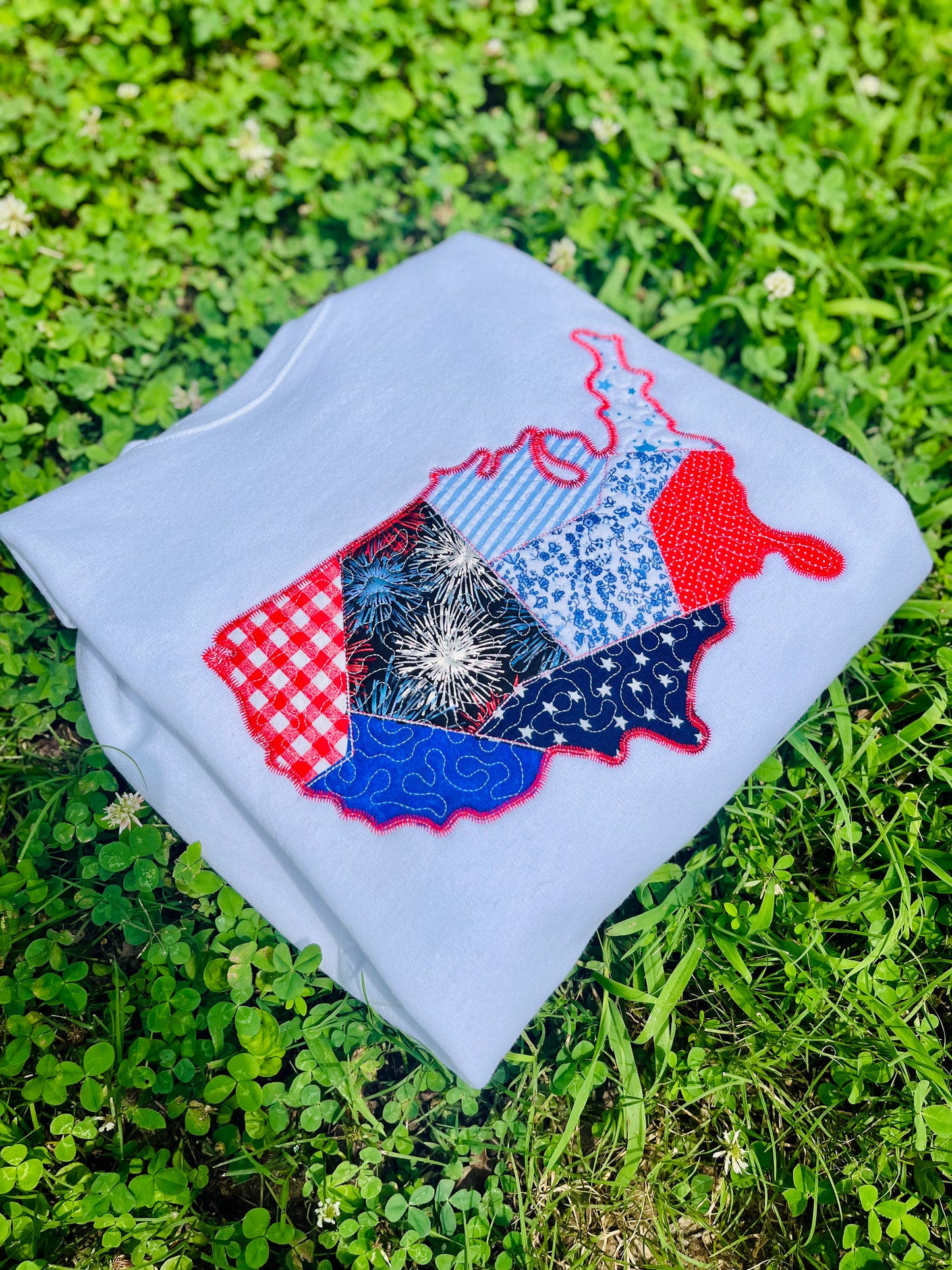 USA Quilted Applique Sweatshirt